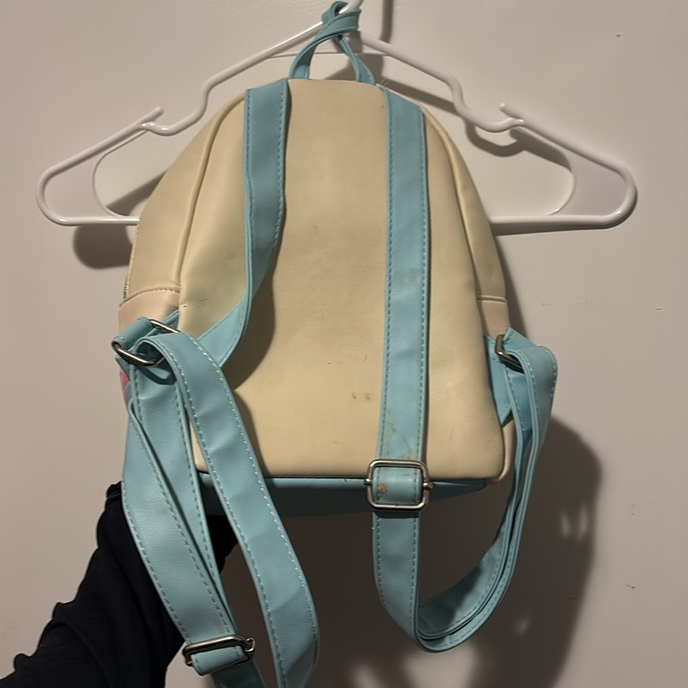 Pooh Backpack - Picture 2 of 3